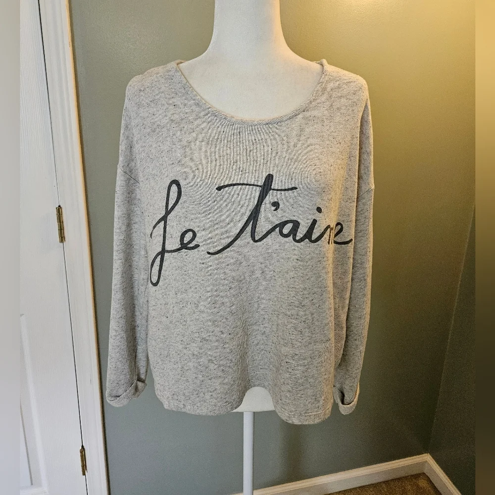 Forever 21 Gray Long Sleeve Sweater with 